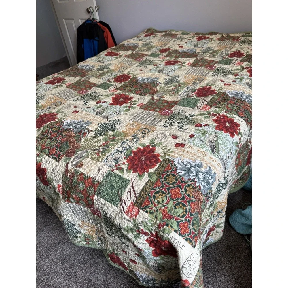 Christmas Holiday Quilted Bedspread 88 X 90